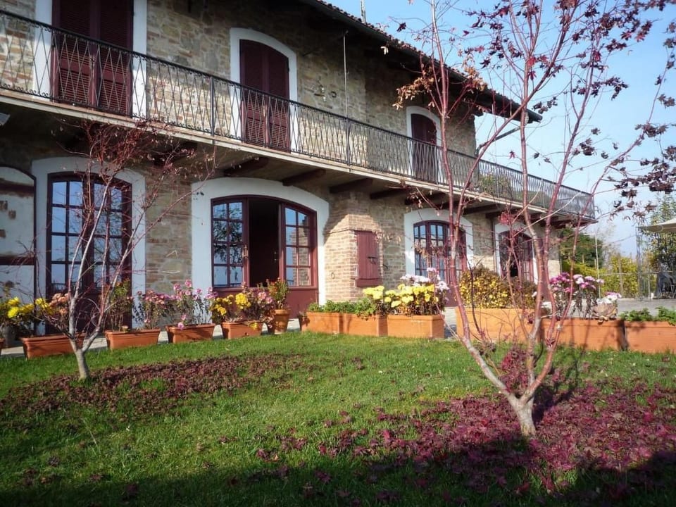 Wohnung Marrone b in Verduno - Bastia Mondovì