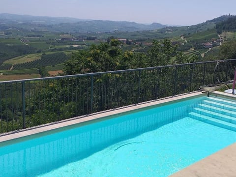 Wohnung Marrone b in Verduno
