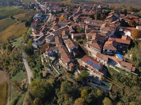Wohnung Marrone b in Verduno