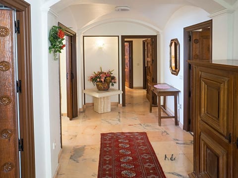 Casa Blanca 4