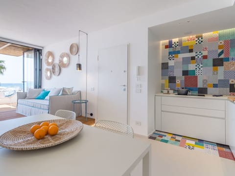 Charmante Wohnung in Donnalucata mit Möblierter Terrasse