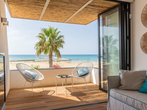 Charmante Wohnung in Donnalucata mit Möblierter Terrasse