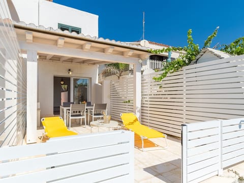 Amarillis, Wohnung am Strand