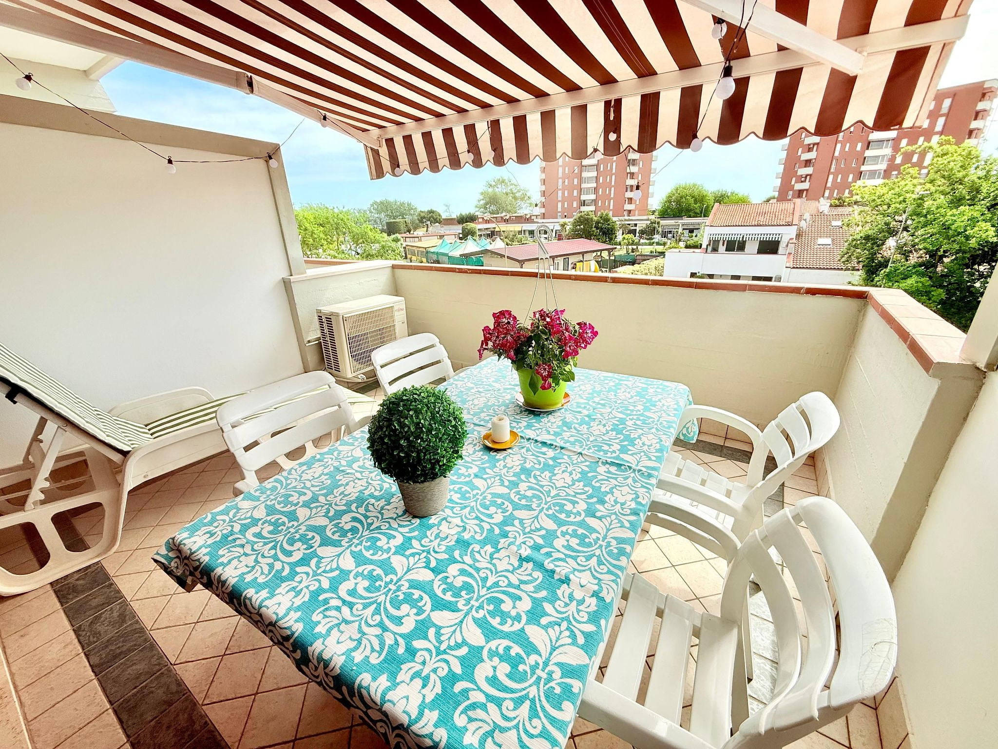 Hübsches Studio-Apartment 250 m vom Meer entfernt, direkt im Zentrum