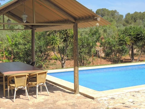 Finca "El Bosque" mit Garten, Grill und Terrasse