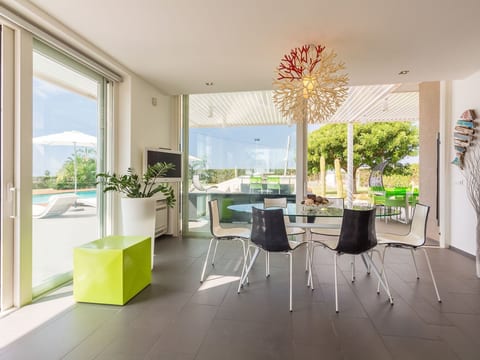 Anthea, Villa mit Pool und Fußball-Tennisplatz nur wenige Kilometer vom Strand