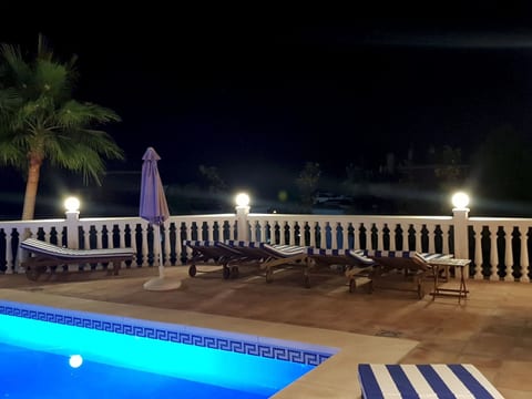 Ferienvilla mit Jacuzzi