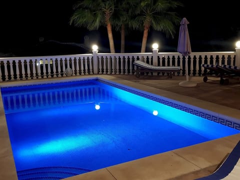 Ferienvilla mit Jacuzzi