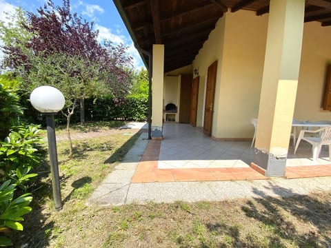 VILLA TAHAA