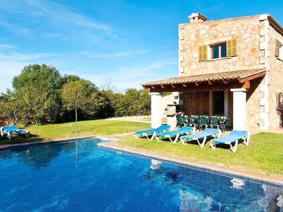 Finca Can Algarrobo - Balearic Islands