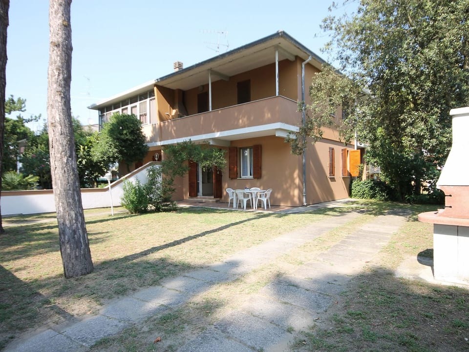 Komfortables Haus im Erdgeschoss, privater Garten - Comacchio