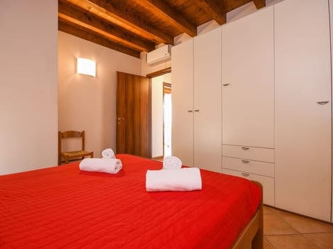 Wohnung in Moniga Del Garda mit Seeblick