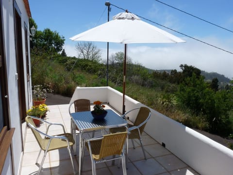 Ruhige Finca Topo del Drago mit Meerblick