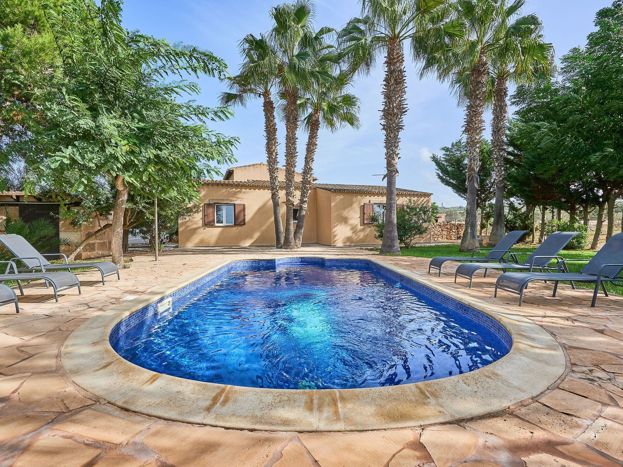 Rustikale Villa mit privatem Pool