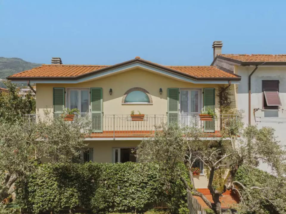 Giuliana - Marina di Massa