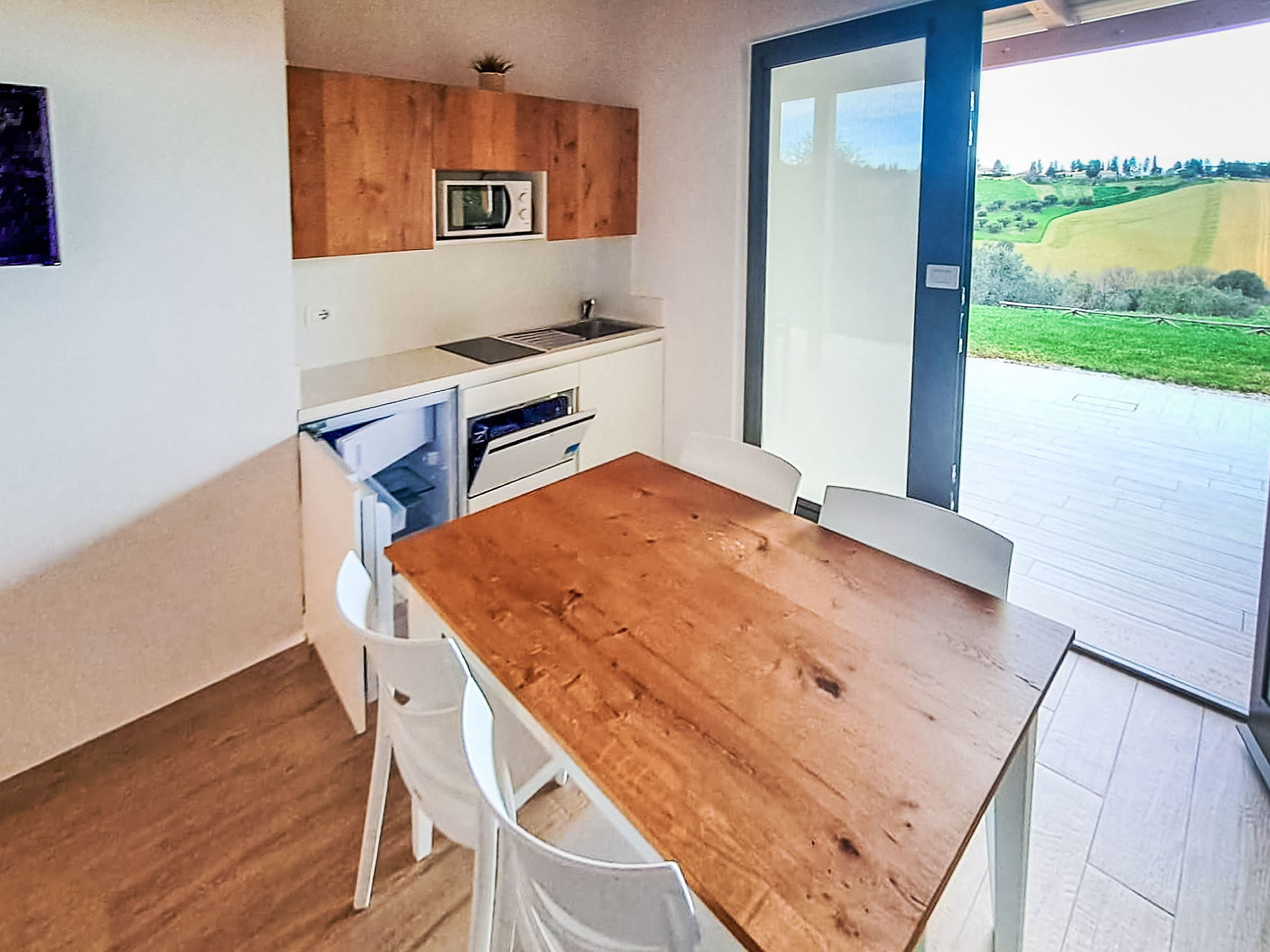 Kitchen / Dining Room