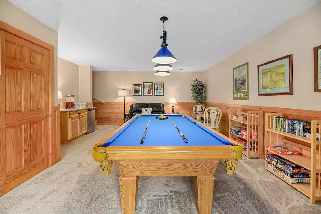 Game room - Cub Hideaway 3BR/3BA - Gatlinburg