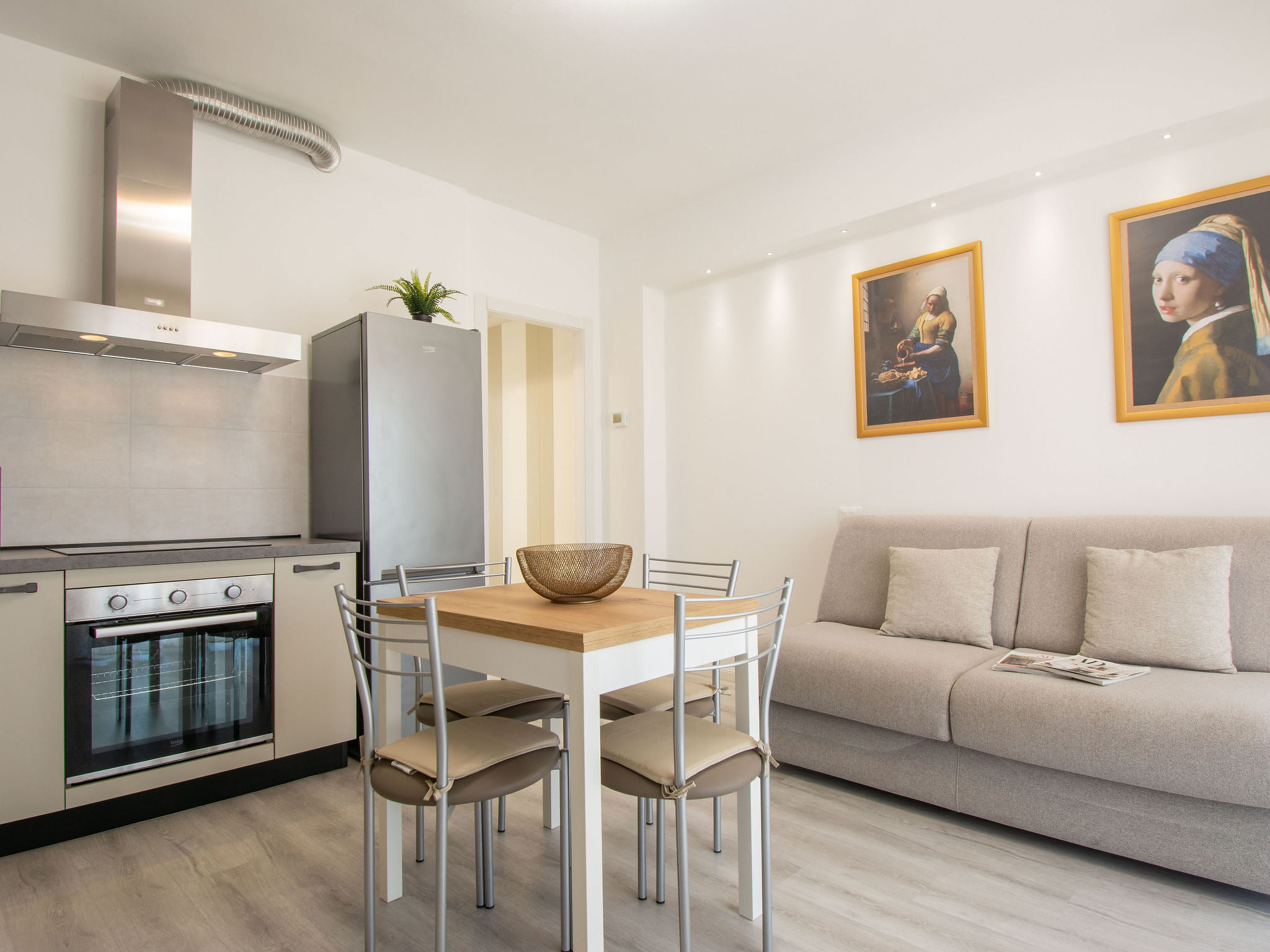 Kitchen / Dining Room