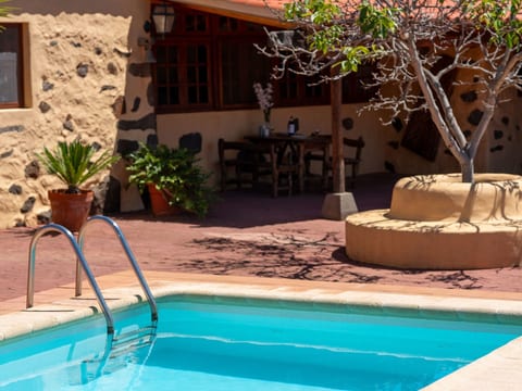 Kanarische Finca mit Pool und herrlicher Aussicht