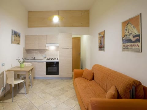Appartement in Trapani mit Terrasse und Garten