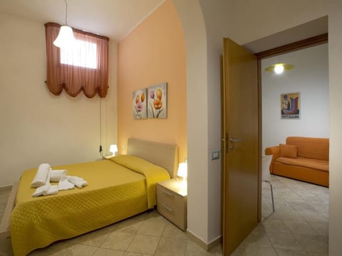 Appartement in Trapani mit Terrasse und Garten