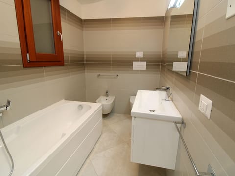 Dolce Vita Ferienhaus mit Meerblick