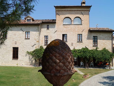 Altes Kloster und eleganter Landsitz