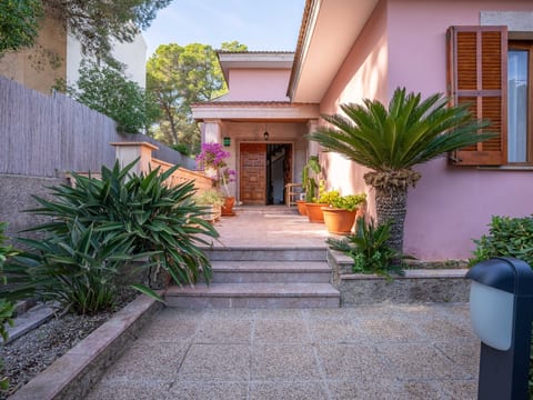 Villa Damar, Villa mit 5 Schlafzimmern und Schwimmbad.
