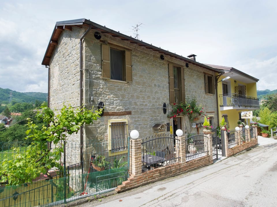 Ferienzimmer 'Flower Room - Province of Ascoli Piceno