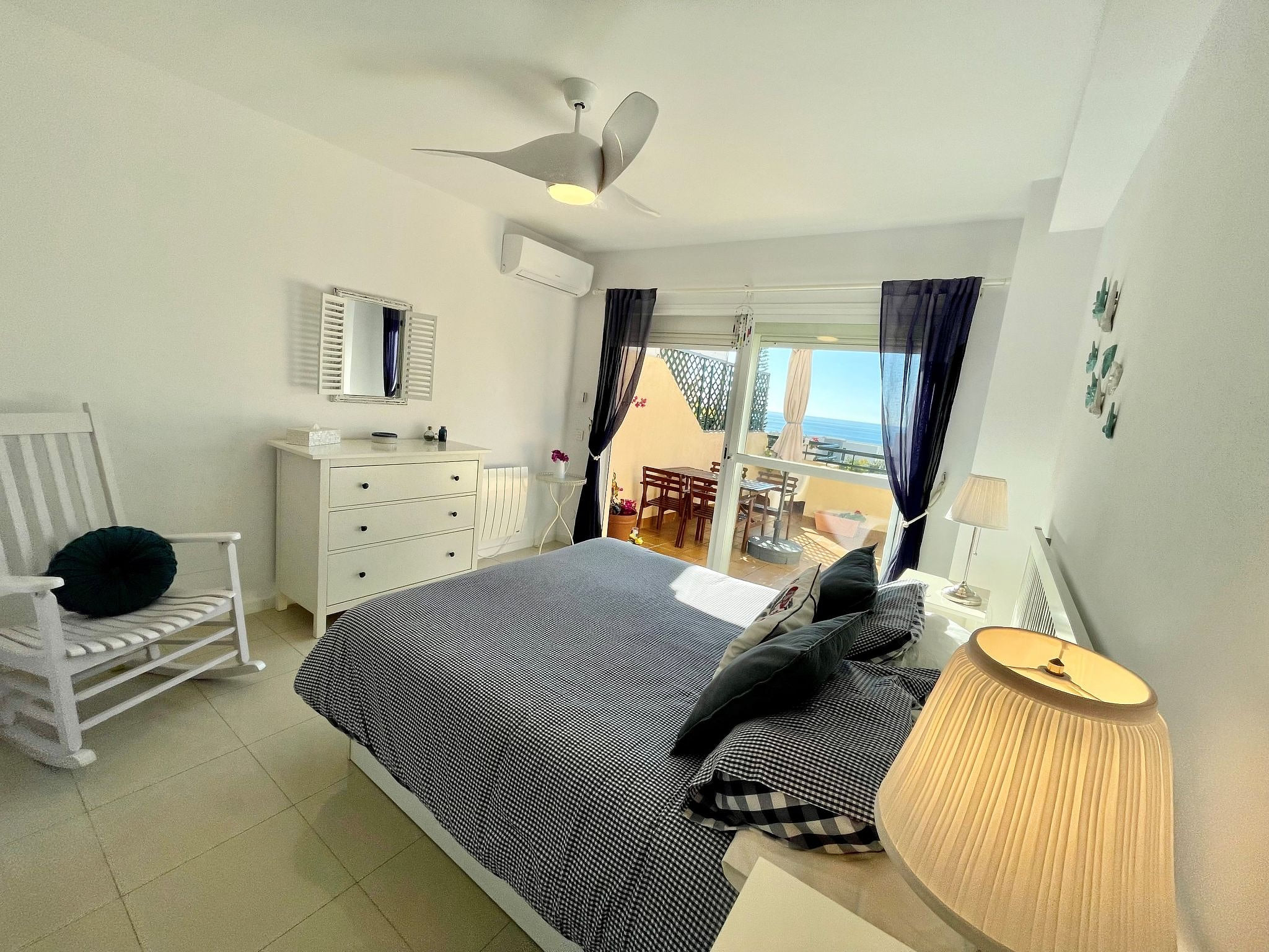 Wohnung mit Meerblick in Marbella-Mijas Costa