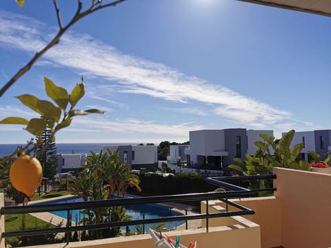 Zweistöckige Ferienwohnung in Marbella-Mijas Costa mit Meerblick