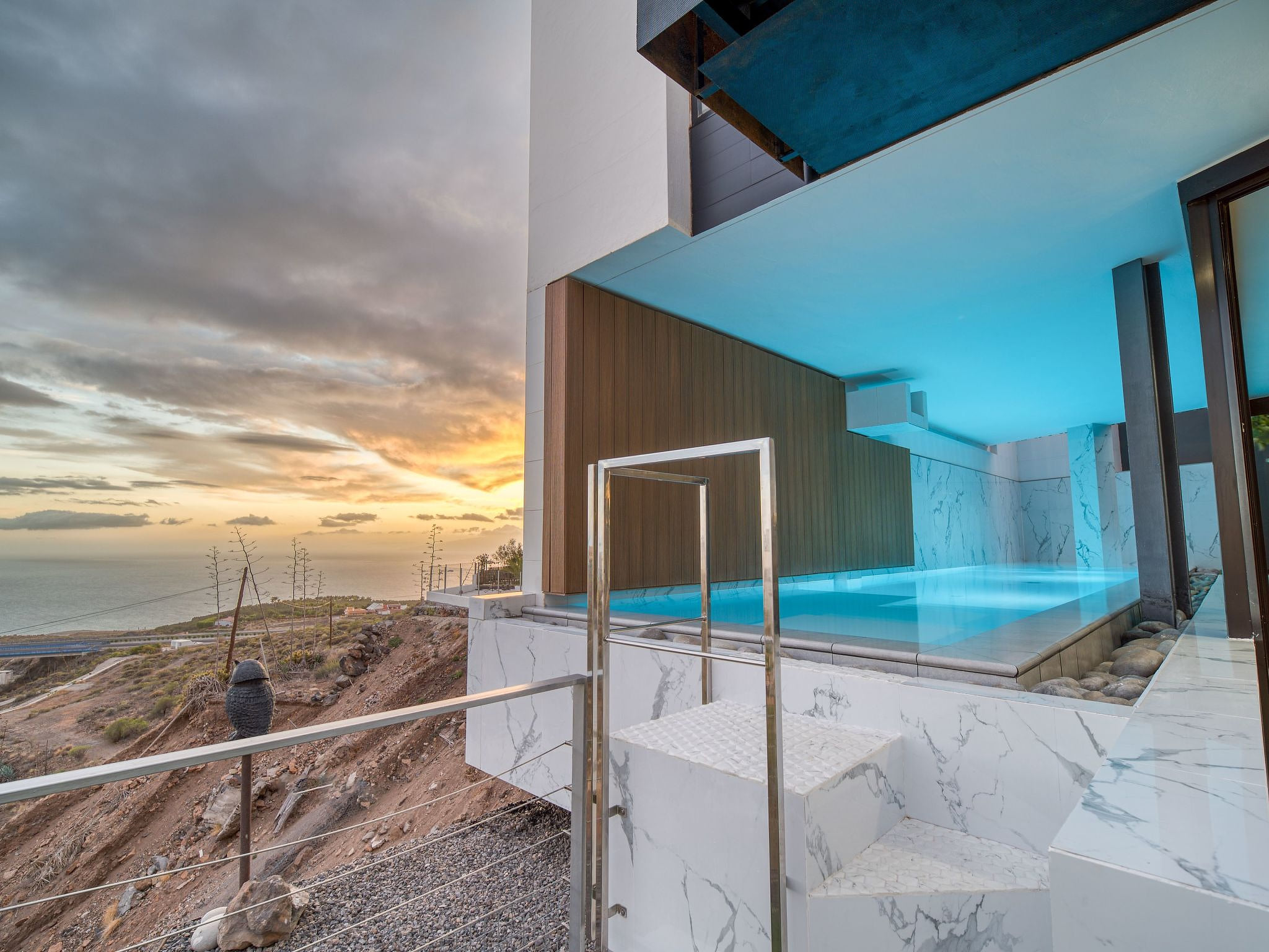 mit überdachtem Pool in Tijoco Bajo