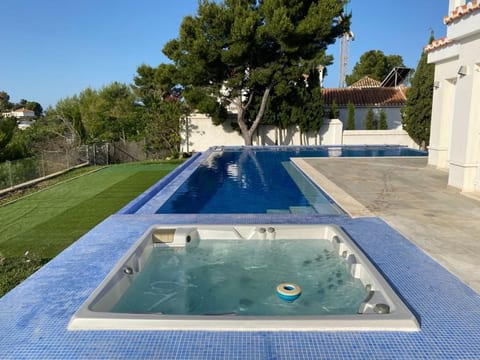 Villa "Super lux" mit privatem Pool