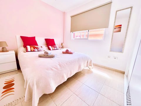 Appartement in Los Cristianos mit gemeinsamem Pool und Terrasse