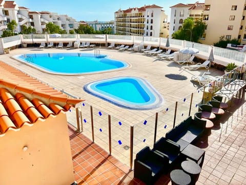 Appartement in Los Cristianos mit gemeinsamem Pool und Terrasse
