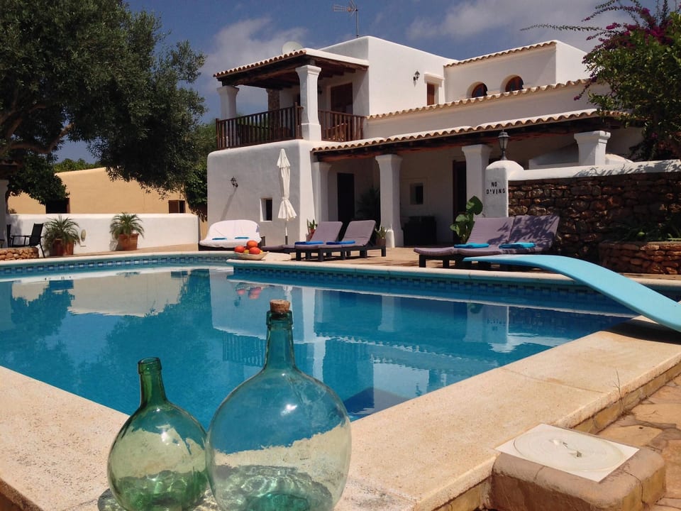 Renoviertes Ferienhaus in Sant Carles De Peralta mit eigenem Pool - Sant Carles de Peralta