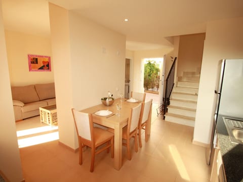 Mediterranes Ferienhaus mit privatem Garten