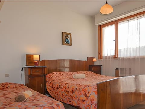 https://www.novasol.it/casa-vacanze/italia/toscana/follonica/appartamento-follo