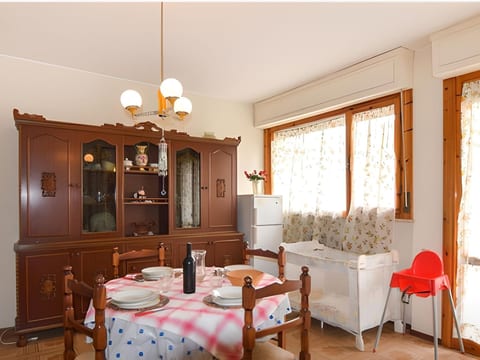https://www.novasol.it/casa-vacanze/italia/toscana/follonica/appartamento-follo