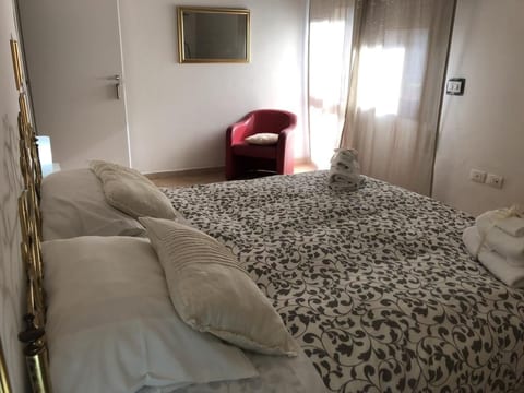Caio Asinio Apartment