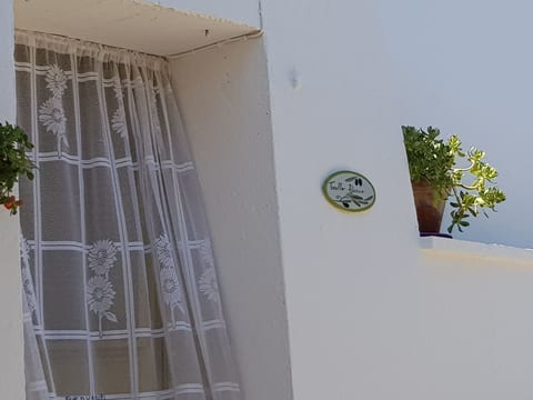 Picoco' Trullo mit privatem Garten und Grill
