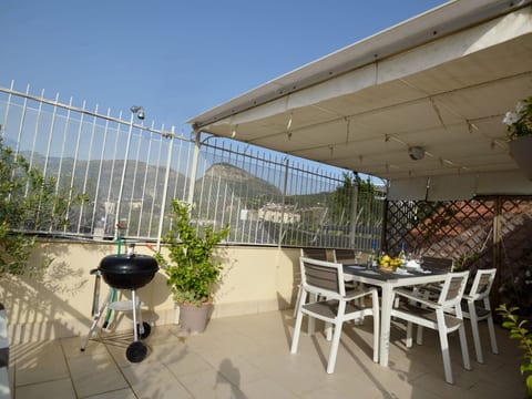 Familienwohnung mit Privatparkplatz