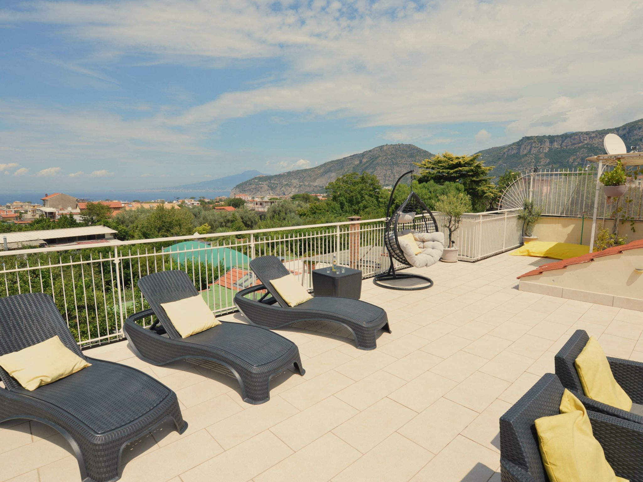 Familienwohnung mit Privatparkplatz