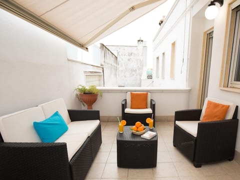 Wohnung in Carovigno mit Terrasse und Grill