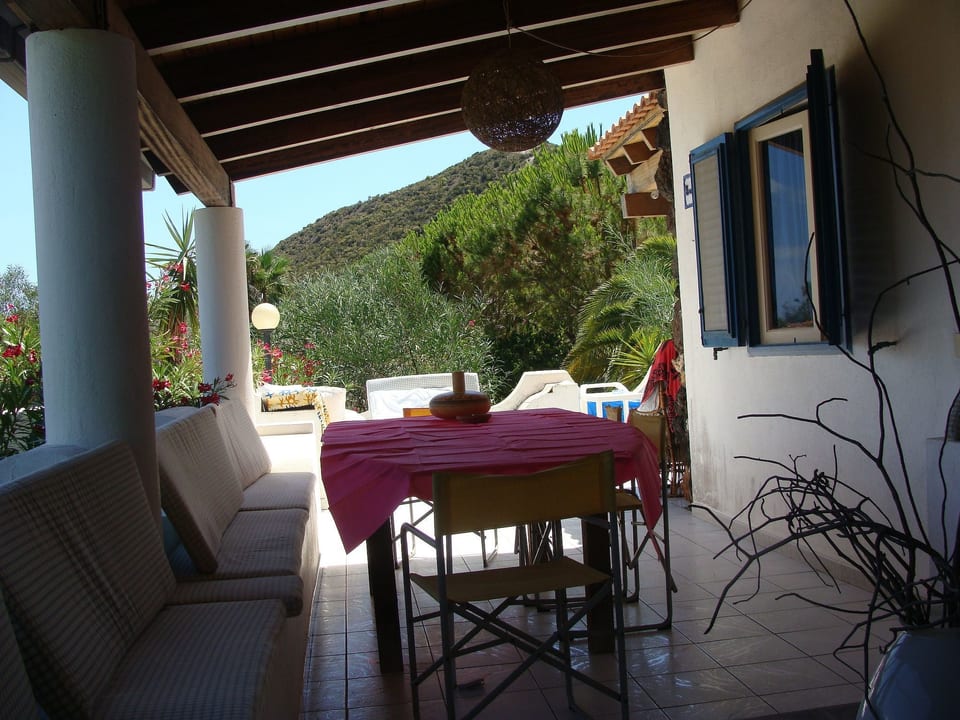 Villa Noir à Vulcanello - Malfa