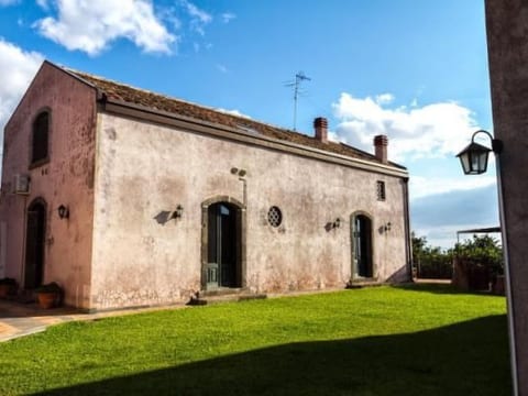 Ferienvilla 'Borgo degli Aranci
