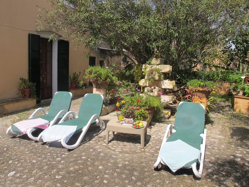 Finca Mallorca Muro mit Garten und Grill - Muro