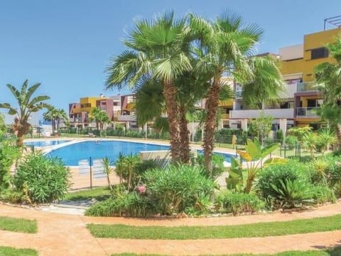 Schönes Appartement mit Grill, Pool und Terrasse