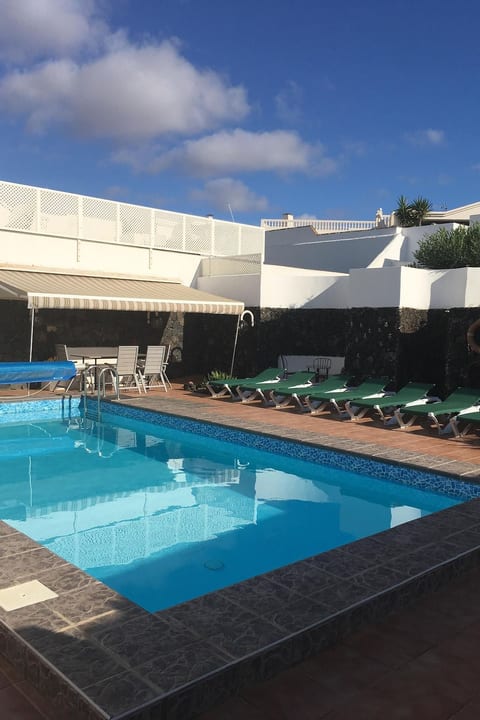 in Costa Teguise mit Privatem Pool