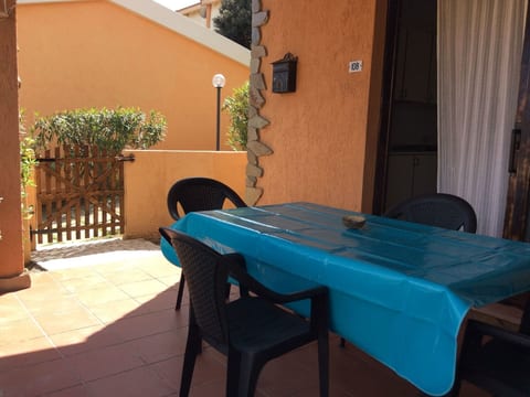 Gemütliches Ferienhaus mit Kamin in Porto Tramat